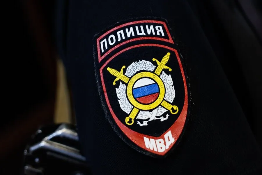 Полицейский в выходной спас калининградку после ДТП на АЗС