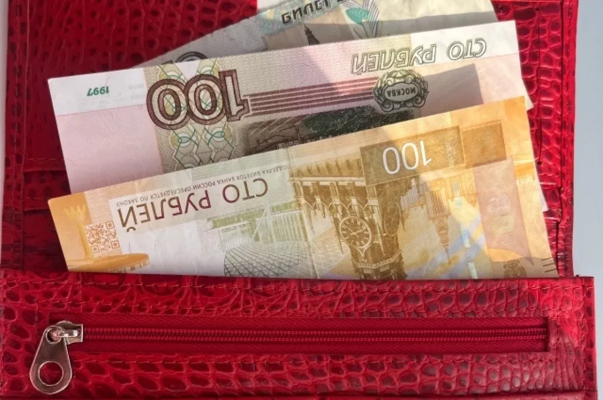 Подросток из Неманского района потратил с чужого счёта более 111 тысяч