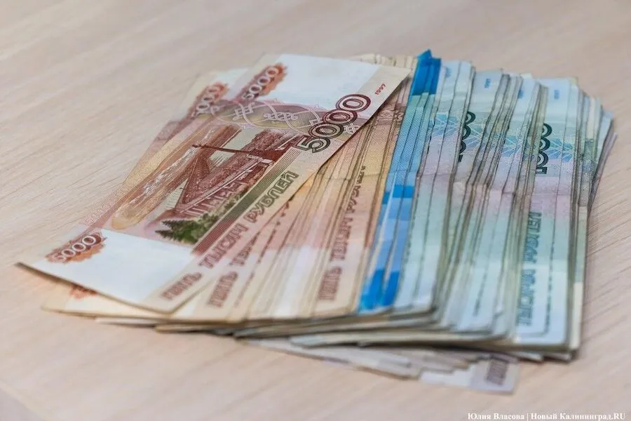 Женщины оформили больше кредитов, но на меньшие суммы