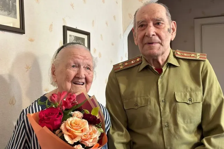 Участник штурма Кёнигсберга Дмитрий Бурмистров отметил 100-летие